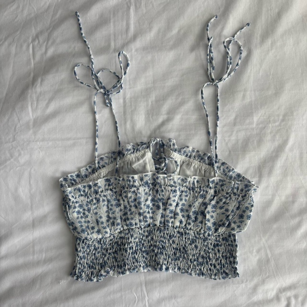 Princess Polly Blue Floral Crop Top - Picture 3 of 4